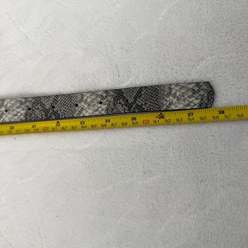 Vintage Anne Klein‎ Gold Lion Head Logo Buckle Reversible Snake Skin Belt 29-35" - Picture 10 of 12